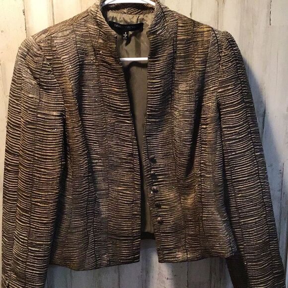 Blazer by Carmen Marc Valvo Goldish brown Sequin embellishments ￼ Size 8 - Picture 1 of 5